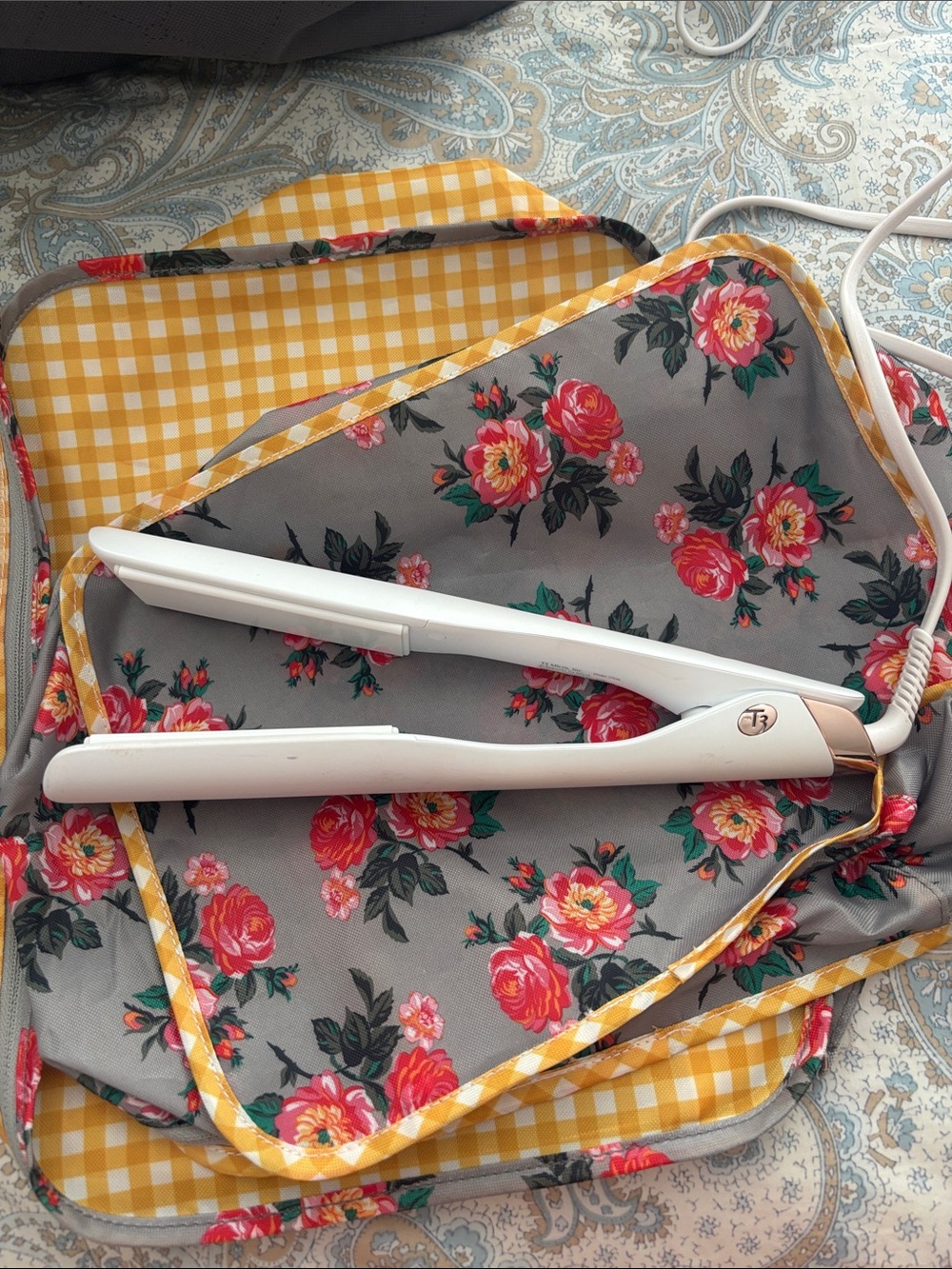 T3 White Hair Straightener